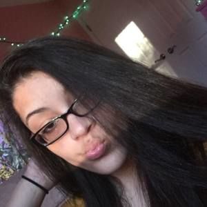 Meet your Posher, Alivia